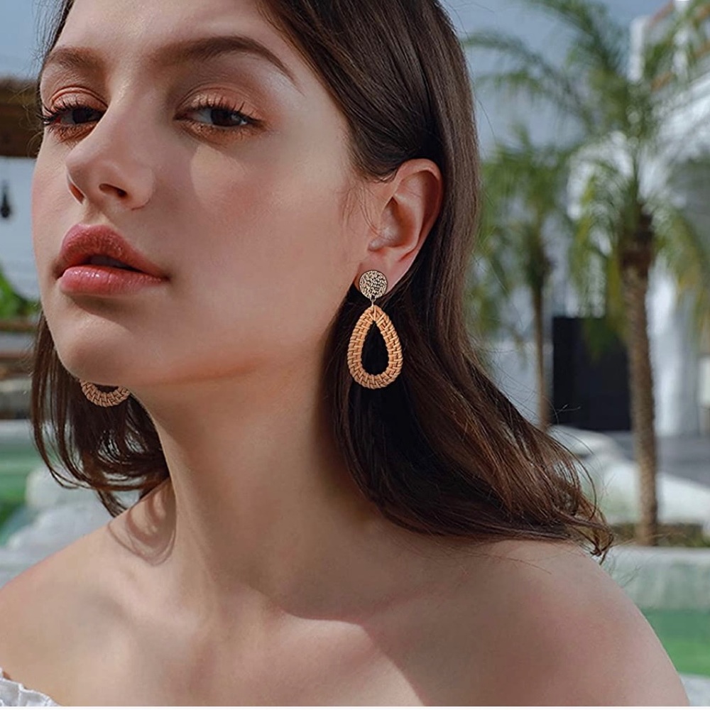 NEW - Rattan Earrings - Picture 2 of 3